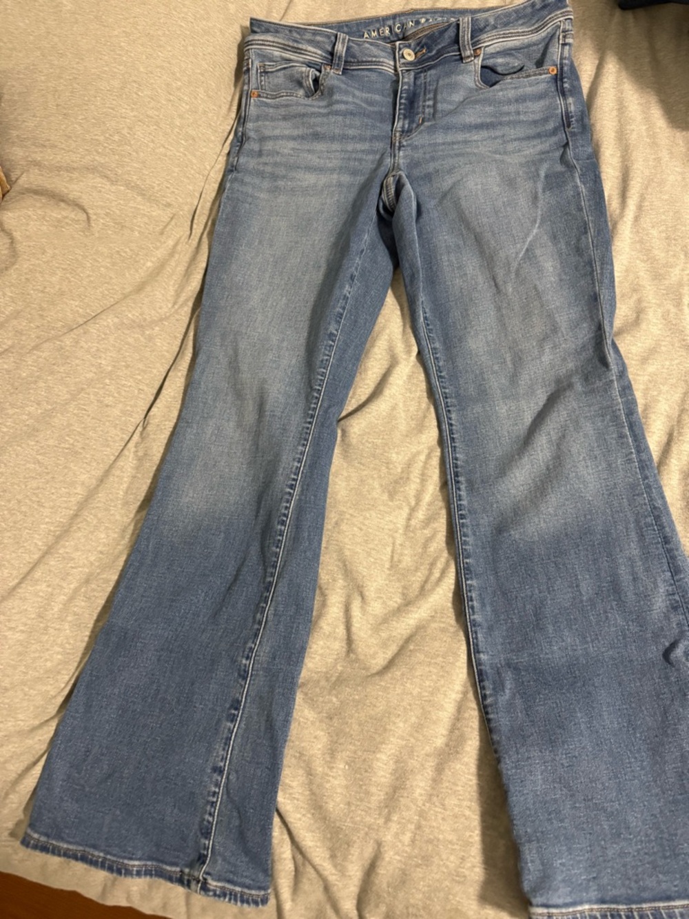 American Eagle Outfitters Medium Blue Flare Jeans